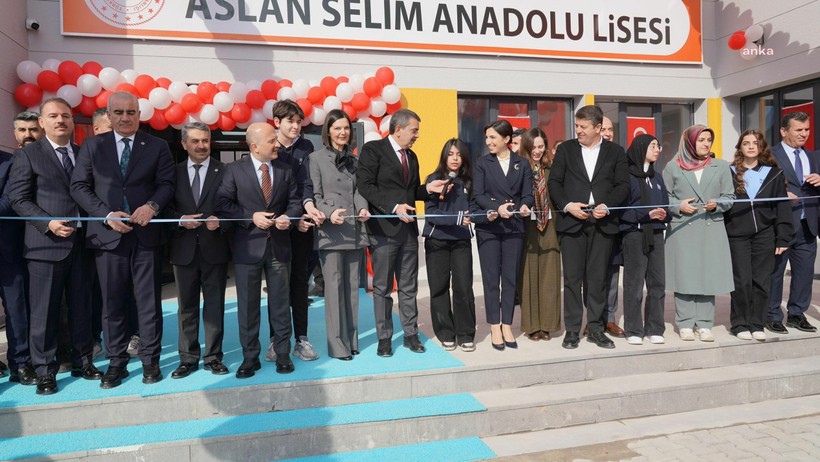kiralardan sikayetci hafize gaye erkan 500 bin dolar vererek okul yaptirdi 0 nFgf1yIH
