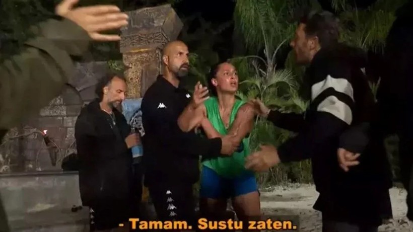 survivorda ortalik karisti agzinla burnunu yer degisirim 1 ZZN6XvLC