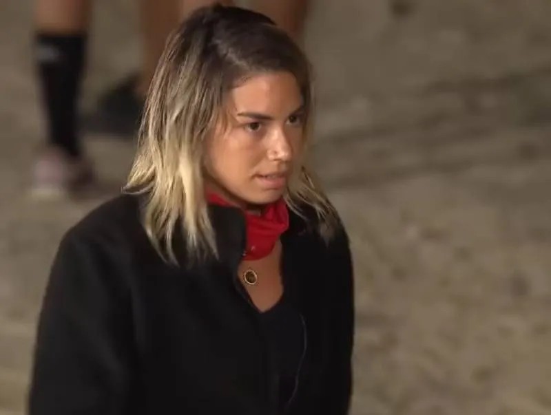 survivorda ortalik karisti agzinla burnunu yer degisirim 4 UkHEvqkG