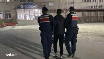 93 yasindaki kadini dolandirdi Uq9qAdkd