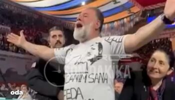 akp kongresinde ilginc anlar korumalar devreye girdi MHLwOH3g