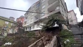 beyoglunda istinat duvari coktu 2 bina bosaltildi zV4CE54B