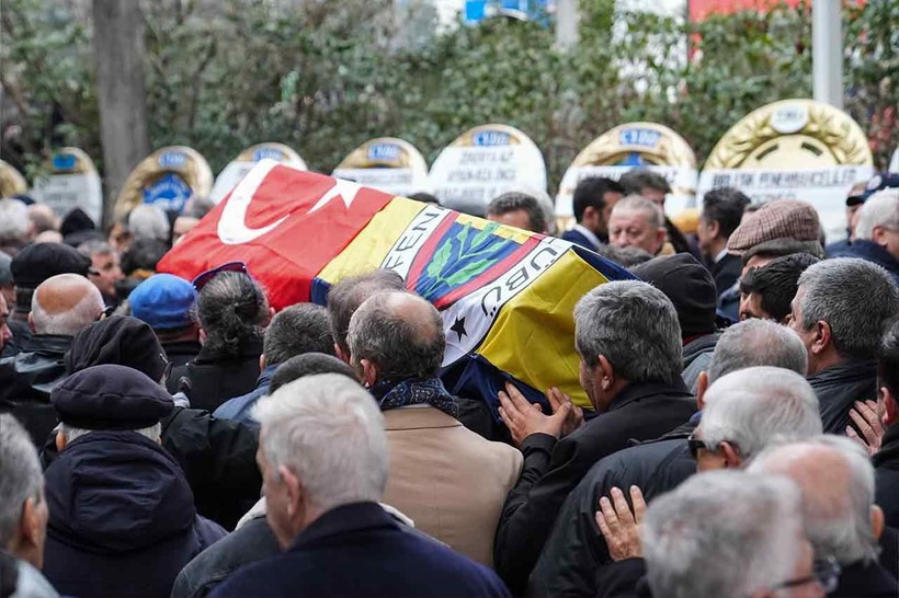fenerbahce efsanesi ogun altiparmak son yolculuguna ugurlandi 0 I3UvwpMS