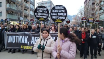 hatay kayiplari icin yurudu sesi mi duyan var mi tnzLj2vz