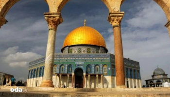 israilden turk turistlere siddet biri sinir disi edildi zwraAtCI