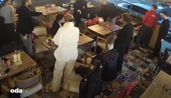 kadikoyde restorana torpil atildigi anlar kameralara yansidi fO2MWp8I