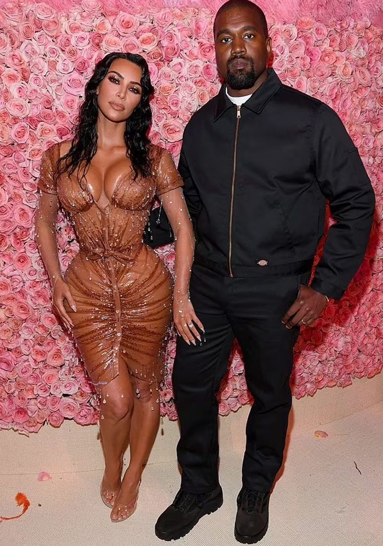 kim kardashian dorduncu kez gelin oldu 2