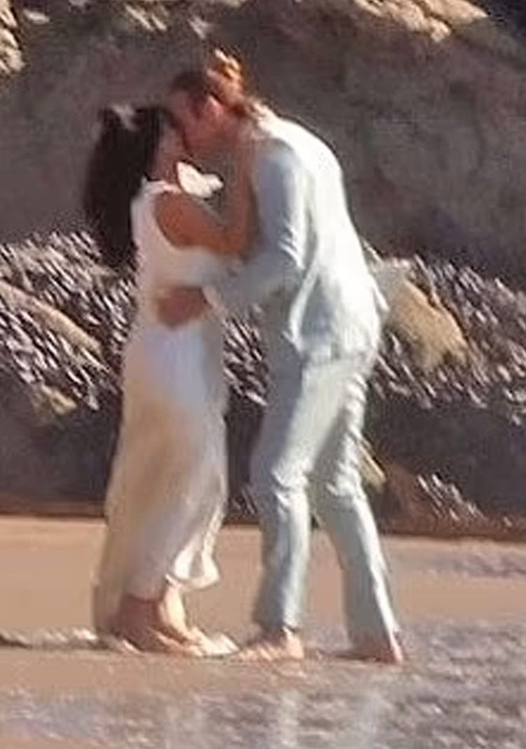 kim kardashian dorduncu kez gelin oldu 6 Z2mQh9UW