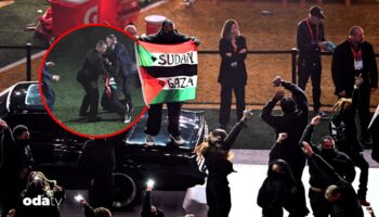 milyonlarin izledigi super bowlda gazze protestosu guvenlik gorevlileri mudahale etti SvpCTJTF