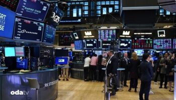 trump imzaladi celik hisseleri firladi gozler powellda cxiQsV4X