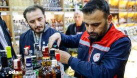 adalet bakani yilmaz tunc duyurdu 52 sahte alkol taciri tutuklandi vq9zE3Wx