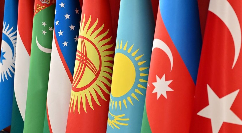 akpde yeni kadro turk dunyasi genel baskan yardimcisi 2 rjmIiYgN