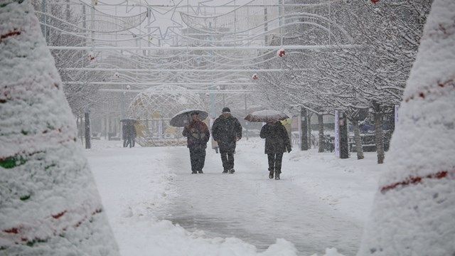 altay kar firtinasi yurdu esir aldi vali gulden cuma tatili aciklamasi 0 K1gWefFD