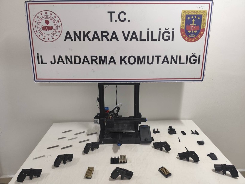 baskentte 3d yazicili suikast plani silah satarken yakalandi 0