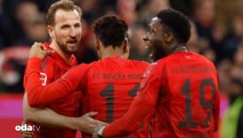 bayern munih frankfurtu evinde 4ledi zkJ2U7Sp