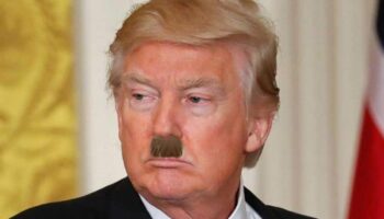 bazen hitler bazen trump bazen bugday bazen maden hedef degisir silah hep ayni rVrHPhFX