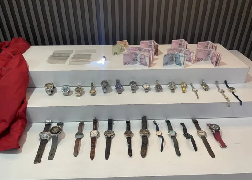 bu da saatci hirsiz girdigi evleri soyup sogana cevirdi 2 Pzu3CZRB