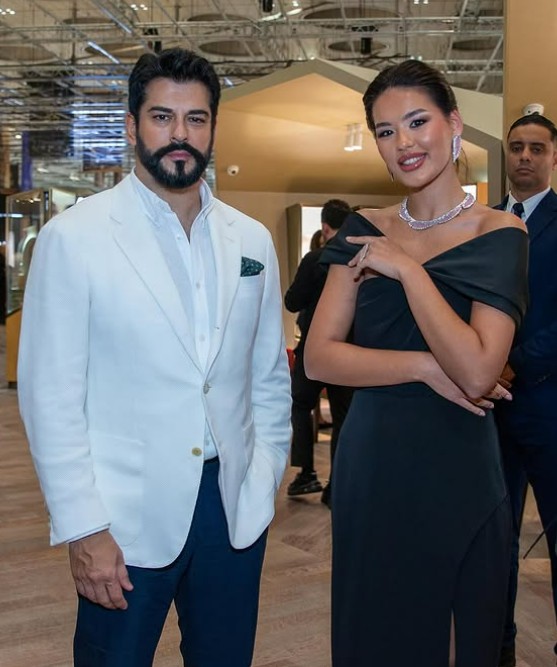 burak ozcivitle fotograf cekilmek icin 1 milyon dolar odedi haberlerin ardindan gercek ne cikti Vvh4raMz