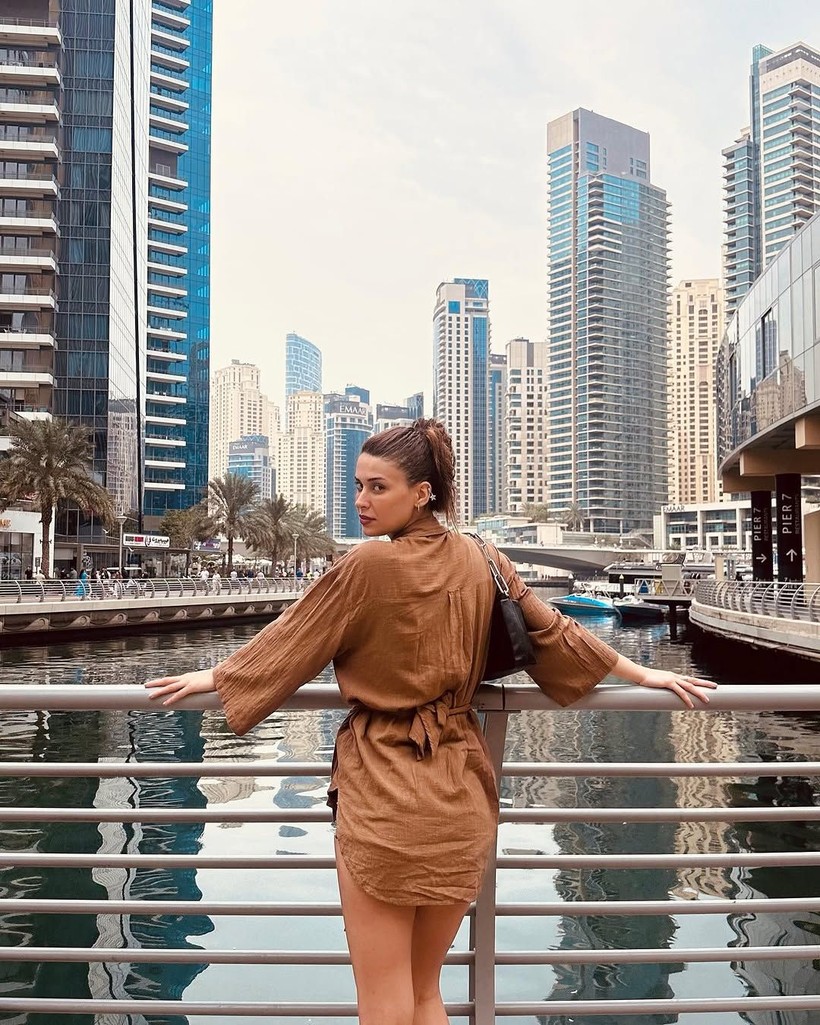devrim ozkandan dubaide seksi paylasimlar 4 tVEJhzAk