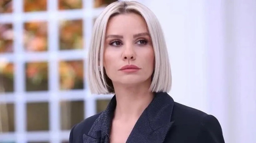 dolandiricilar pes etmiyor esra erol yine hedefte 0 Le3iMKR4
