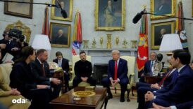 dunyanin gozu kulagi bu gorusmede trump ve zelenski beyaz sarayda Q46bBaVP