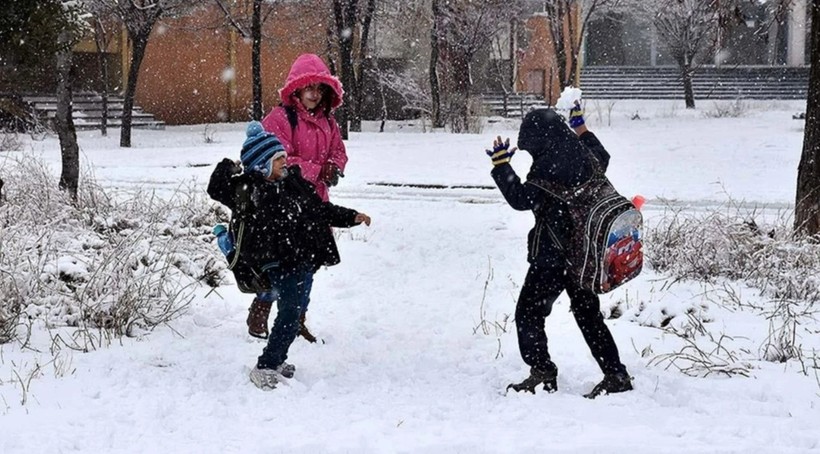 egitime kar yagisi engeli hangi sehirlerde okullar tatile edildi 3 msyL2wZl