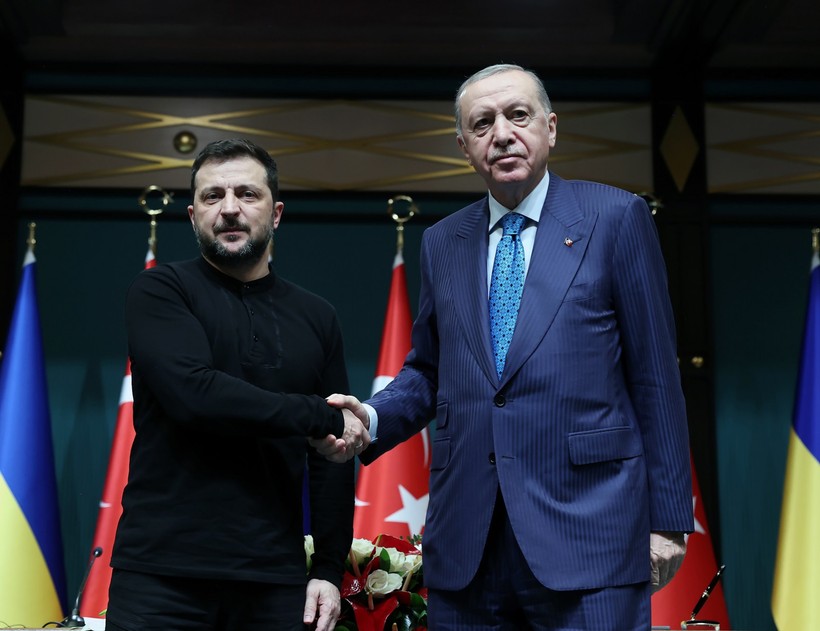 erdogan ve zelenskiyden kritik zirve surprizi acikladi riyad yaniti fotografta dikkat ceken detay 1 ybmdkUn7