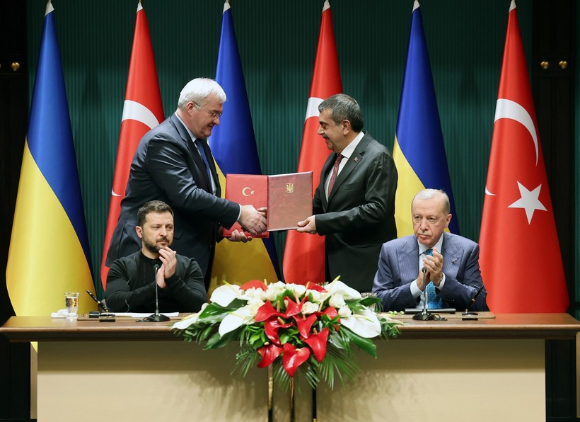 erdogan ve zelenskiyden kritik zirve surprizi acikladi riyad yaniti fotografta dikkat ceken detay 3