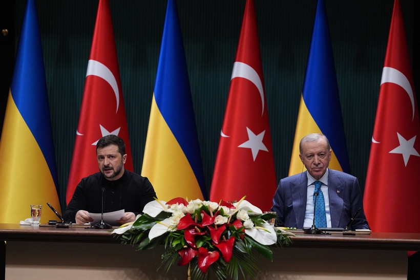 erdogan ve zelenskiyden kritik zirve surprizi acikladi riyad yaniti fotografta dikkat ceken detay 5 P4SJRvEn
