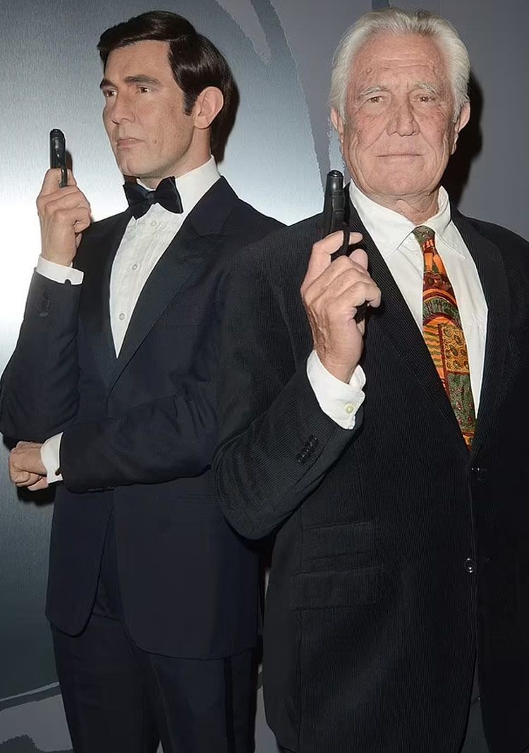eski james bond desteksiz yuruyemiyor 6 y7mfrD4a