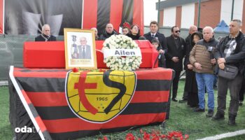 eskisehirsporun efsane ismi fethi heper son yolculuguna ugurlandi S3W1C1mZ
