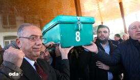 evinde olu bulunan gazeteci son yolculuguna ugurlandi tNAfWQST