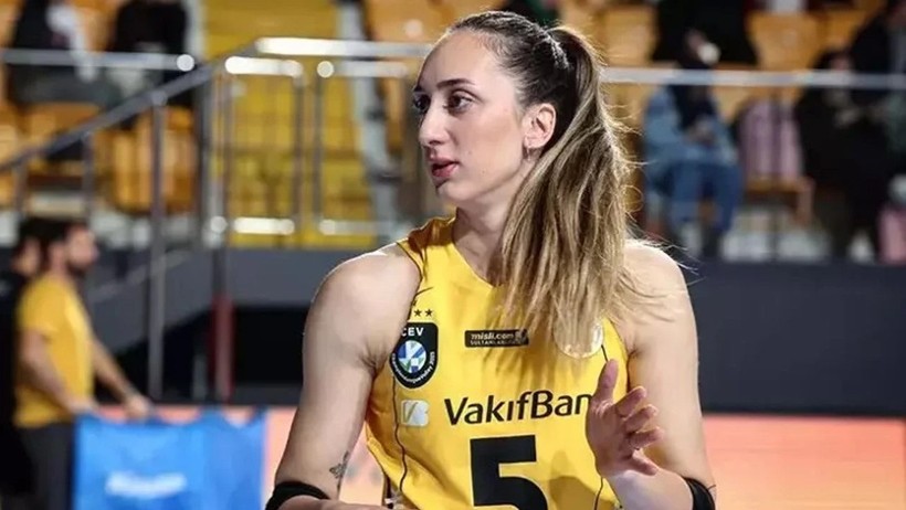 fenerbahceyle aniliyordu zehra gunes imzayi atti 0 GUj88Y7R