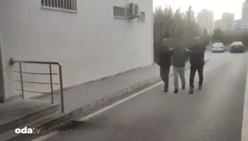 fetoye yeni kiskac 103u yakalandi Y3F7FJXb