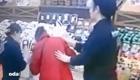 heimlich manevrasi bu kez markette saniye saniye o anlar VuinQaL3