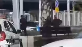 israilde bicakli saldiri olu ve yaralilar var fIdaU5yZ