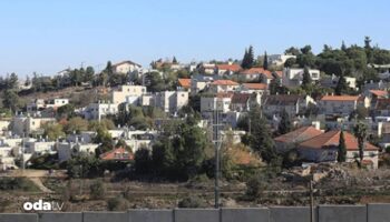 israilliler filistinde at hirsizligina basladi sgqIVbiR