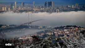 istanbulda yogun sis nedeniyle gemi trafigi durdu OMQfZZes