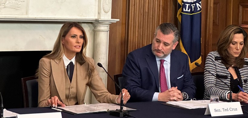 konu deep fake yasasi melanie trump kilicini cekti 0 rpQ4zNPZ