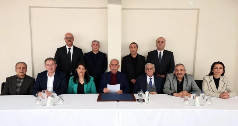konu ocalanin cagrisi hangi gazete nasil gordu 2 LZcNDLbK