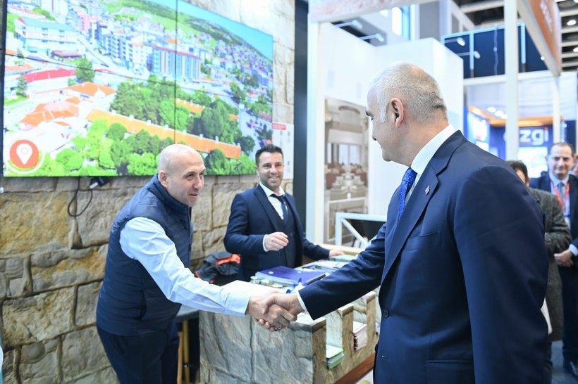 kultur ve turizm bakani ersoy turkiye turizmde rekorlarla yoluna devam ediyor 0 gBvJGvuG