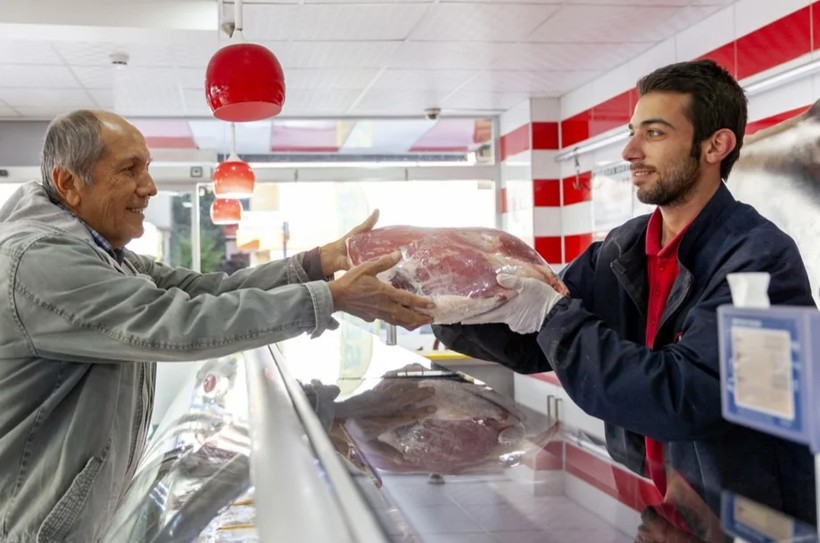 kuyruklar sonrasi fiyatlar sabitlendi ama marketlerde neden ucuz et yok aciklama geldi kofteci yusuf vhRCRida