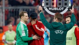 manuel neuer gole sevinirken sakatlandi umaZfTwM