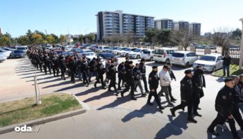 maydonoz donerde onlarca tutuklama g6BOFenp