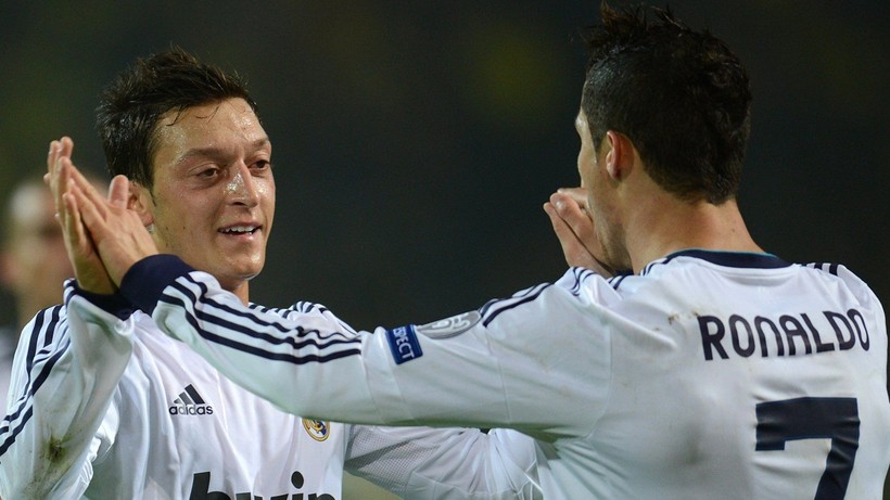 mesut ozilden mourinho itirafi sozunu tuttu 2 fInpNTgB