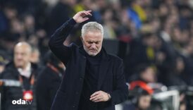 mourinho yogun fiksture sosyal medyada tepki gosterdi cstXRjiz