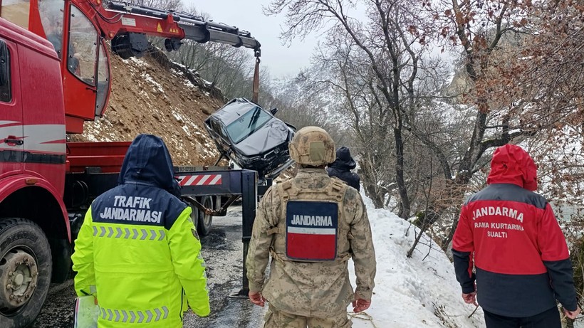 munzur cayina dustu tuncelide korkutan kaza 2 7W2eZIhJ