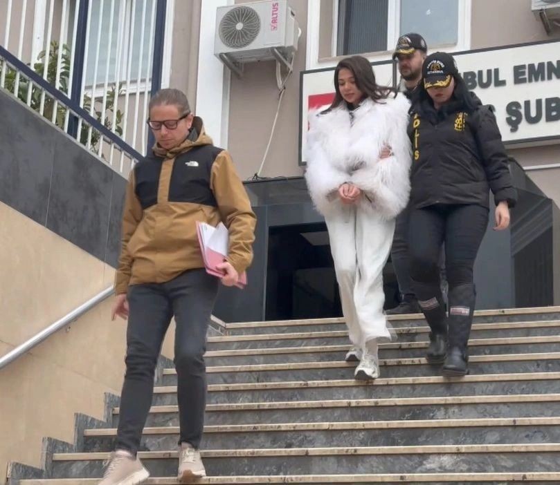 onlyfans modeli merve taskin gozaltinda yasadiklarini anlatti 2 YhMZLpNM