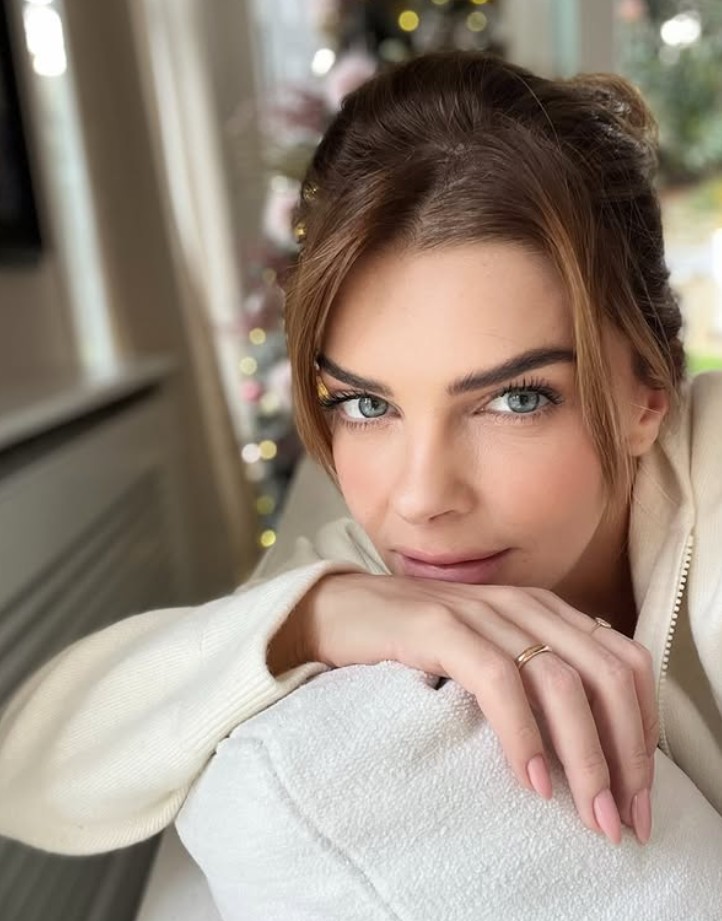 pelin karahanin kira kavgasi kirayi begenmiyor 2 FKOYJQNb