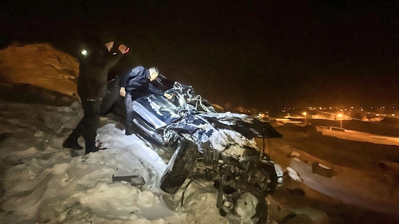 pikap 40 metre yukseklikten devrildi bir agir yarali 1